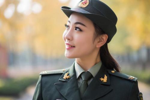 高考300分能否成為女兵？解析征兵制度及影響因素，高考300分能否成為女兵？征兵制度與影響因素解析