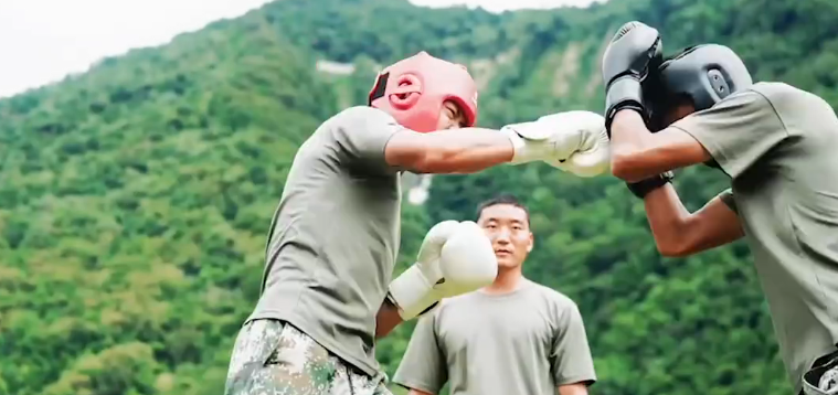 汪海江，一位引領(lǐng)時代的杰出人物，汪海江，時代引領(lǐng)者的杰出風(fēng)采