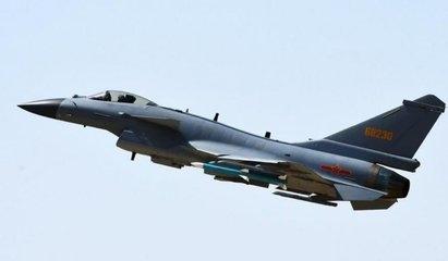 殲10是否落后，深度解析與客觀評價，殲10的深度解析與客觀評價，是否落后探討